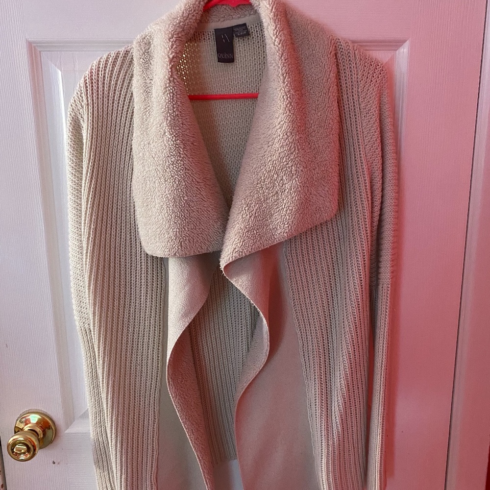 Women's Off-White Sweater - Size Small